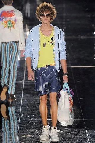 Look 28